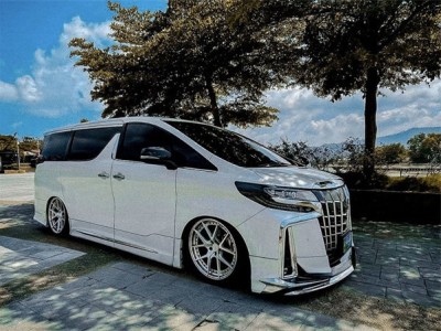 The perfect fusion of comfort and posture – Toyota Alphard30 Stance Nation refitted in Thailand