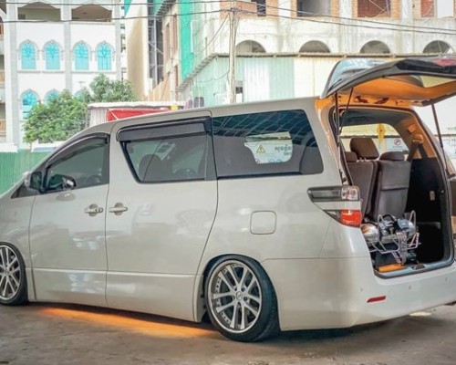 Toyota Alphard20 refits Stance Nation to sublimate the charm of the rear trunk