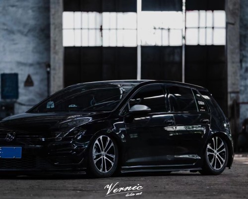 The Golf 7 StanceNation Modified Car: A Unique Fusion of Style and Performance
